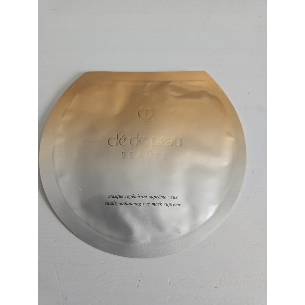 Cle de Peau Vitality-Enhancing Eye Mask Supreme NEW
